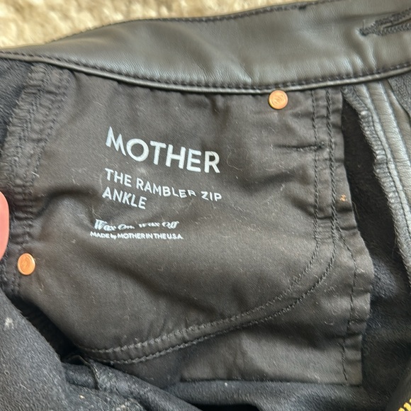 Mother Faux leather crop pants size 26 - Picture 4 of 5